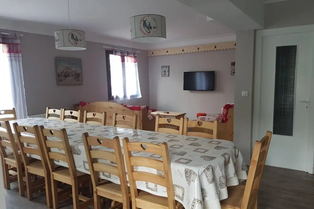 Holiday home Le Gite Des 3 Vallees Villa Luz-Saint-Sauveur