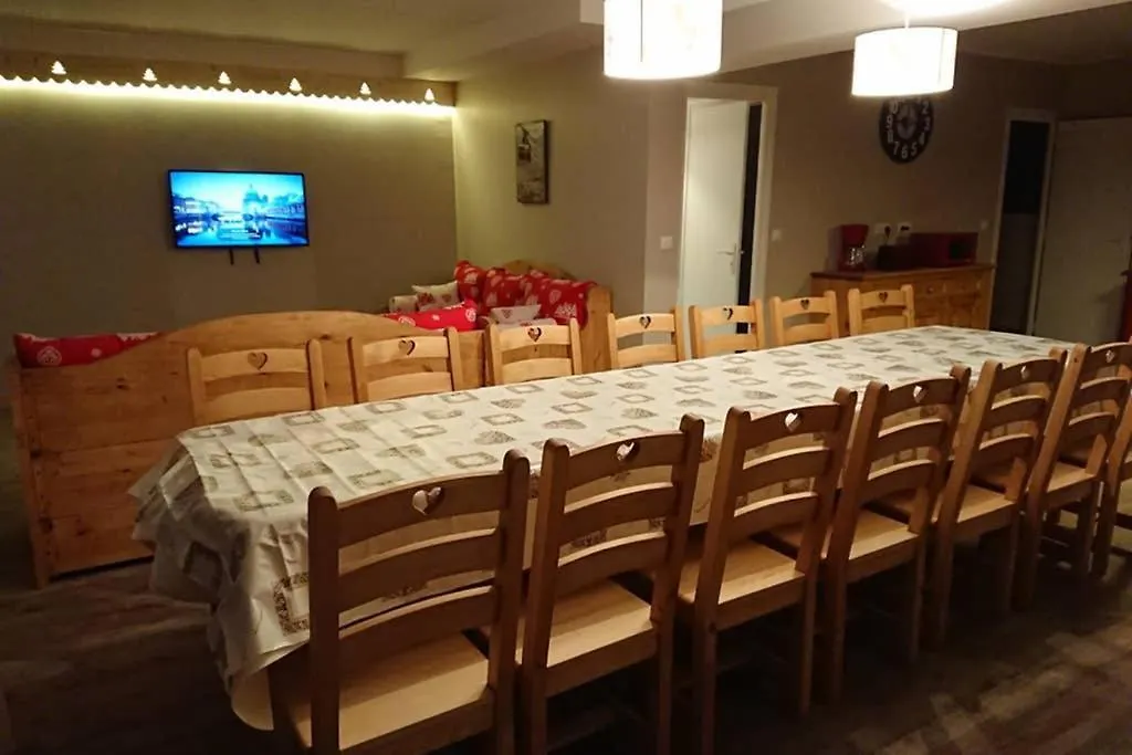 Le Gite Des 3 Vallees Villa Luz-Saint-Sauveur Holiday home