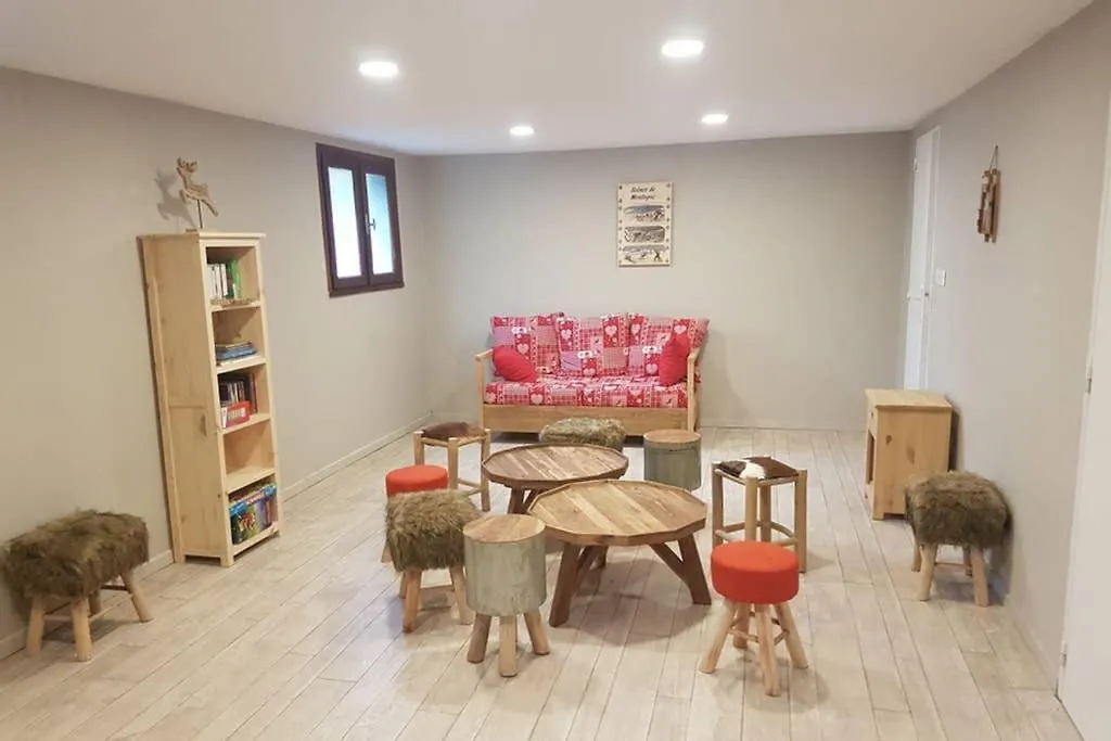 Holiday home Le Gite Des 3 Vallees Villa Luz-Saint-Sauveur