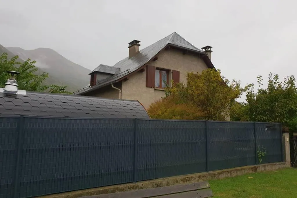 Le Gite Des 3 Vallees Villa Luz-Saint-Sauveur Holiday home