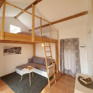 Le Colombier D'amalthée Hébergement de vacances Vernay